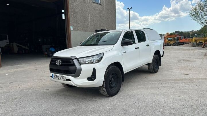 TOYOTA  HILUX DOUBLE CAB GX 4x4
