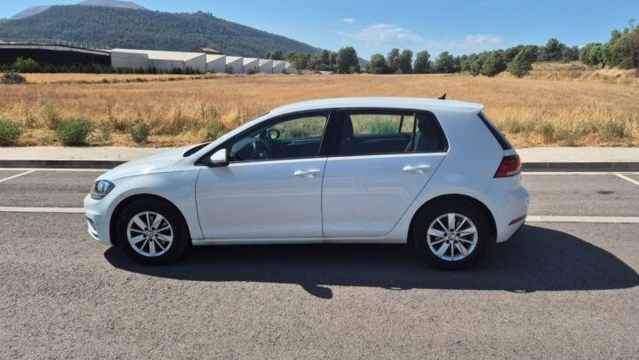 VOLKSWAGEN GOLF 1.6TDI