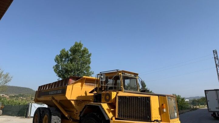 VOLVO A35