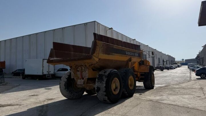 VOLVO A35