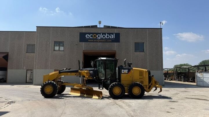 CATERPILLAR  12M3 AWD ***REGISTERED***