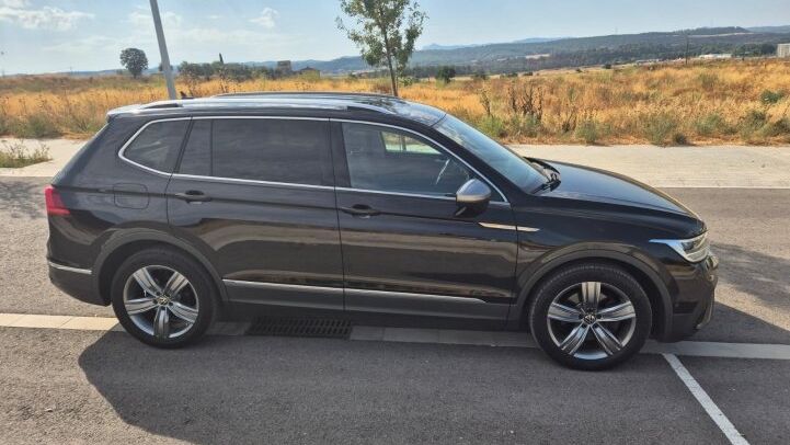 VOLKSWAGEN  TIGUAN ALLSPACE 2.0 TDI 200 HP DSG 4MOTION — 7 SEATS
