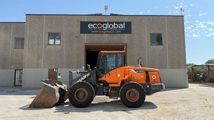 DOOSAN DL200-5 **WHEEL LOADER**