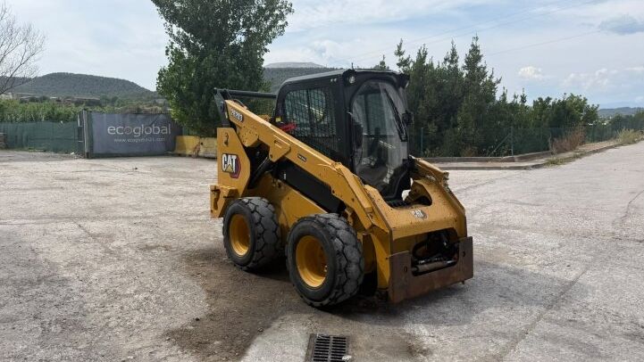 CATERPILLAR  262D3 