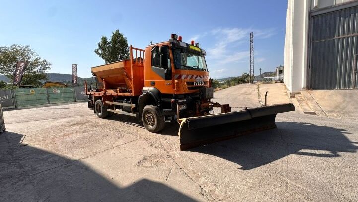 IVECO TRAKKER 4x4 ***QUITANEUS AMB SALER***