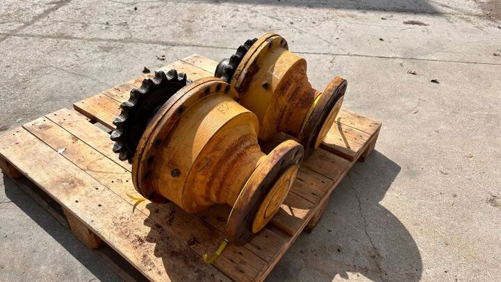 - COMPLETE BRAKES FOR CAT GRADER