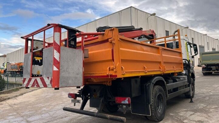 MAN TGS 18.360 **4x4-LIFT CRANE**