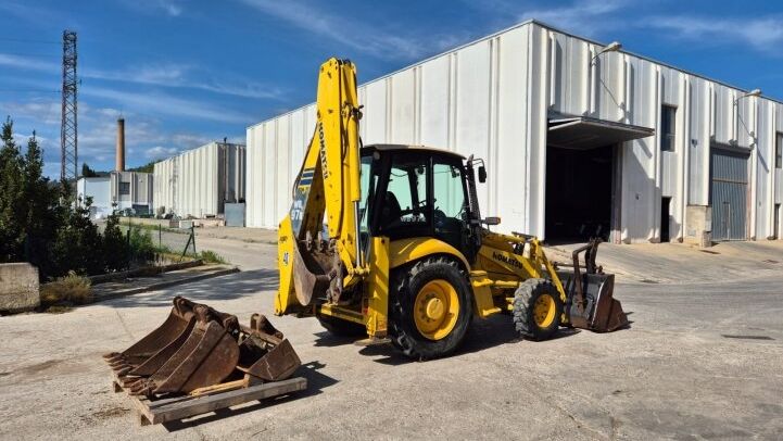 KOMATSU  WB97 R-2 ***MIXED FULL EQUIPMENT***