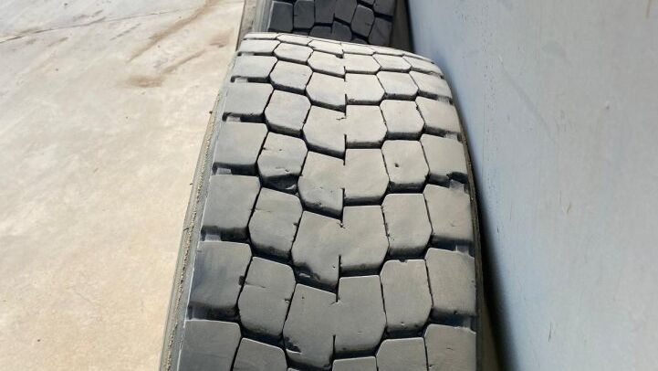 - USED WHEELS 315/70 R22.5