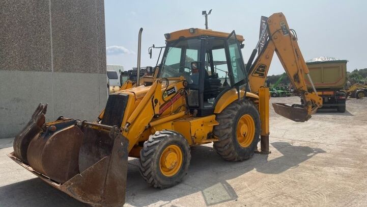 JCB  3CX ***EXTENDABLE/CLAM***
