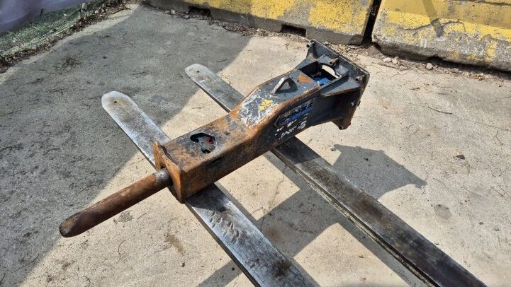 - MARTELL HIDRAULICO HAMMER HM250 