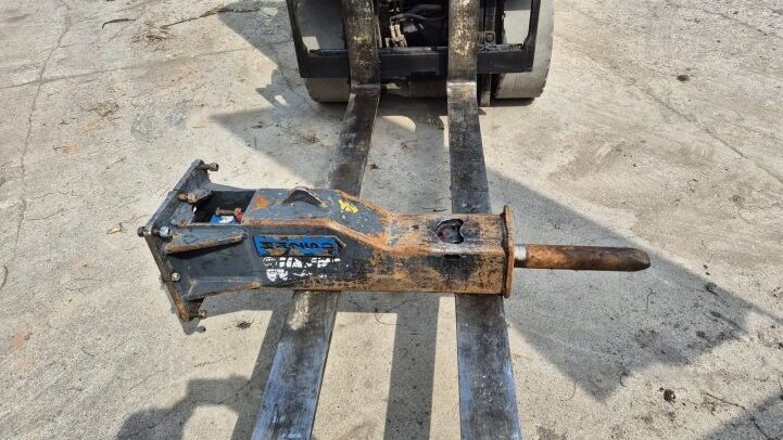 - MARTELL HIDRAULICO HAMMER HM250 
