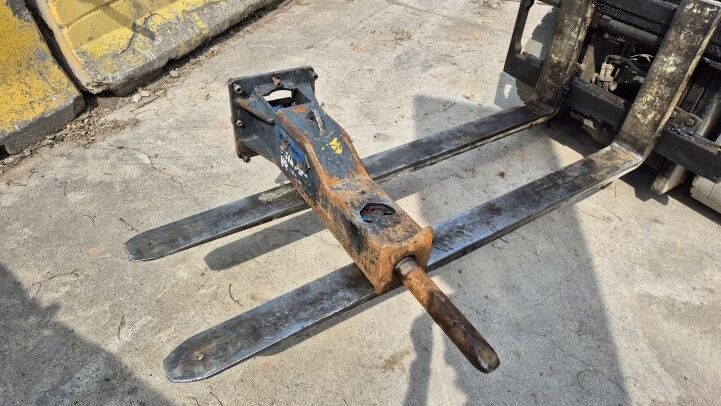 - MARTELL HIDRAULICO HAMMER HM250 