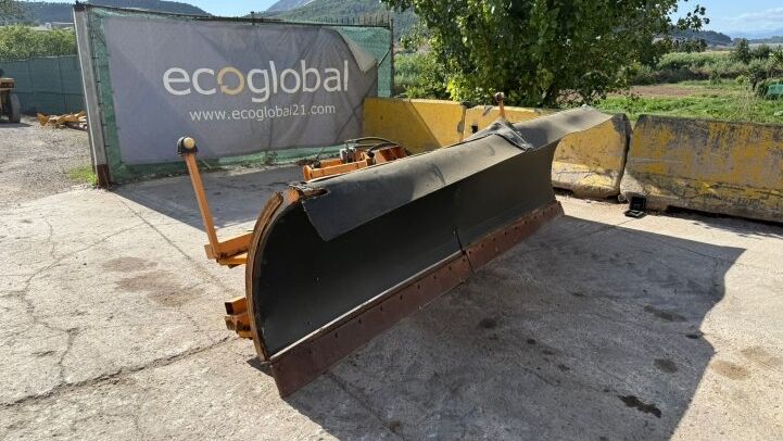 - SNOW PLOW BLADE