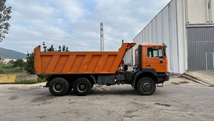 MAN 6x6 F2000 33.403***LOUCHE***