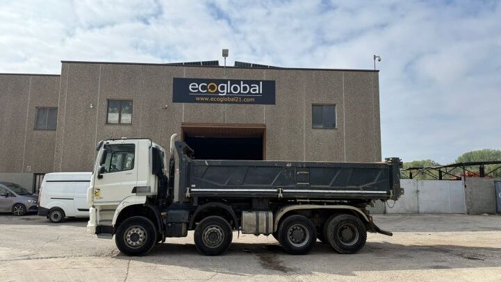 DAF CAMION À BENNE BASCULANTE CF430 8X4 ***TROIS CÔTÉS***