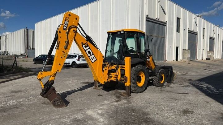 JCB 3CX***FRONTKRAFTHEBER***
