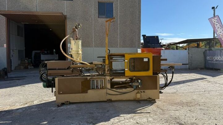 SOMAR PLASTIC INJECTION MACHINE 125TN