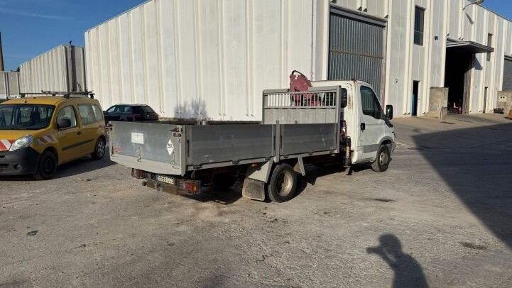 IVECO WOMAN 35c12 HPI